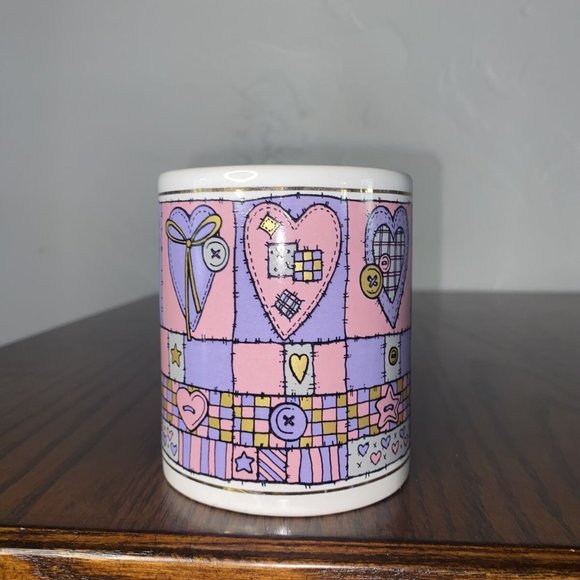 VINTAGE HEART PATCHWORK COFFEE MUG - Picture 2 of 6